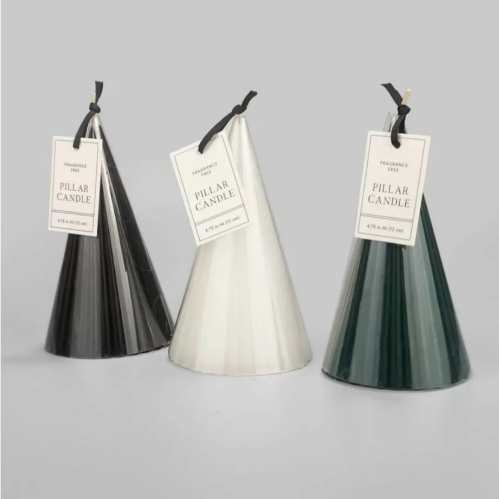 New!Target 3 pc Set Ribbed Holiday Tree
Fragrance Free Candle Black/White/ Green